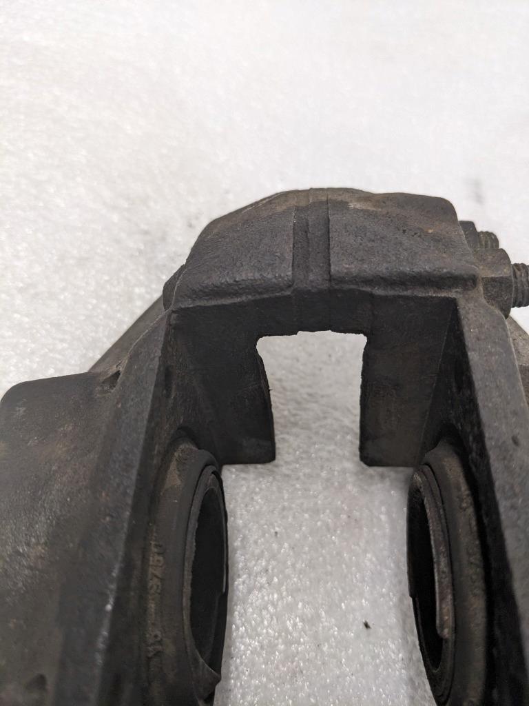 FERRARI 106357 FRONT RIGHT BRAKE CALIPER FOR FERRARI 246/308 USED R25T5