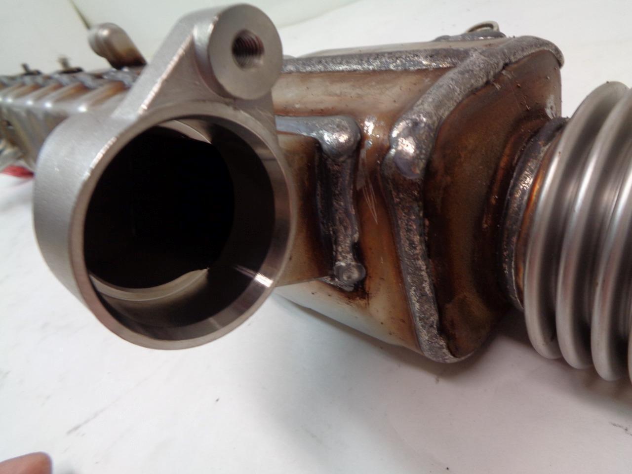 CUMMINS EXHAUST RECIRCULATION COOLER 5581380 NEW R14