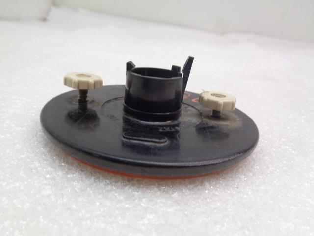 PORSCHE 477945051A MARKER LAMP LENS FOR 87-88 PORSCHE 924 USED #2 R20t5