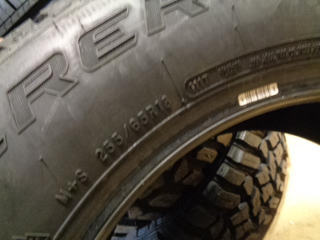 4 COOPER DISCOVERER TRUE NORTH P 255 65 18 111T SL SNOW TIRES 90000032414 BQ1