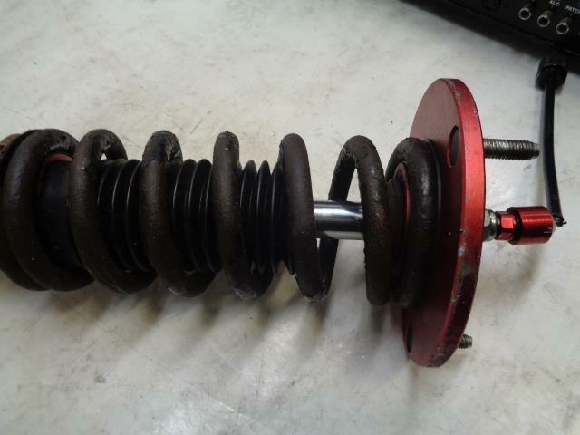 Blitz Damper ZZR Front Adjustable Shocks for 2000-2007 Subaru Impreza USED R9