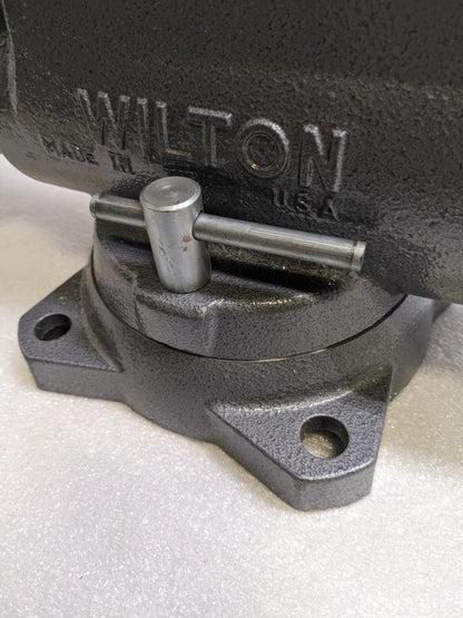 WILTON 28832 BENCH VISE 500S 5" WIDTH 8" OPENING 4-14" DEPTH SWIVEL BASE NEW H1