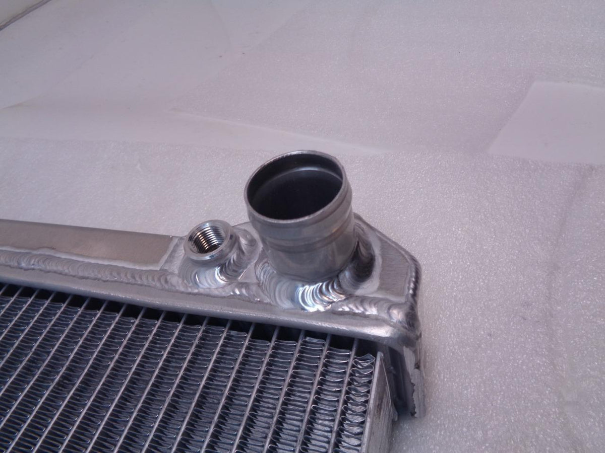 NEW WIZARD COOLING PERFORMANCE RADIATOR FOR OLDSMOBILE CUTLASS 1966-1974  R12