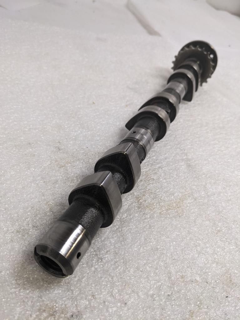 PORSCHE 911 996 98-05 CAMSHAFT INTAKE CYLINDER 4-6 99622201103 USED 996GL2T2
