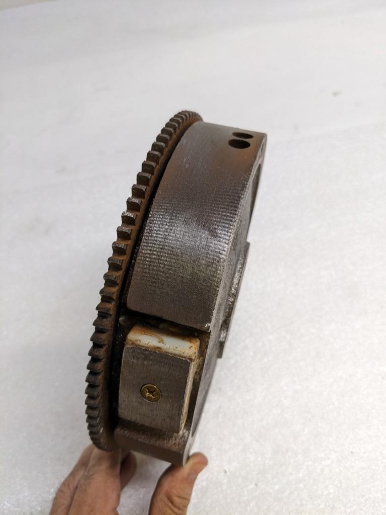 BRIGGS AND STRATTON 593139 FLYWHEEL FOR 19J137-0001-F1 SMALL ENGINE NEW R32