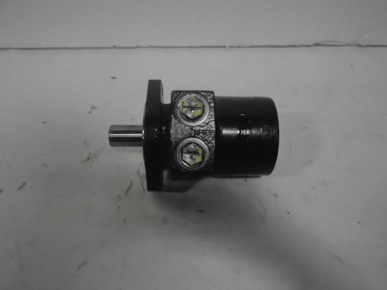 NEW PARKER 1001104850 HYDRAULIC MOTOR 3 CU R32T2