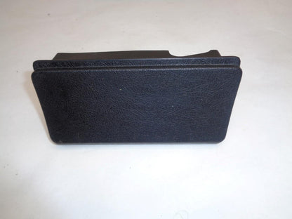 USED PORSCHE 928 CENTER CONSOLE  ASHTRAY LIGHTER 928.552.060.02 R23T4