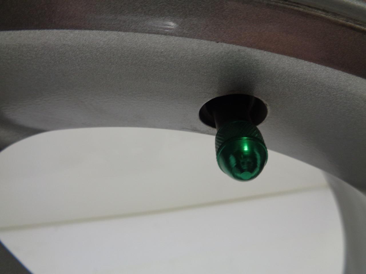 2 NEW DODGE CHALLENGER 2009 OEM WHEELS 17x7 ET22 5x115 1DV21TRMAA WR