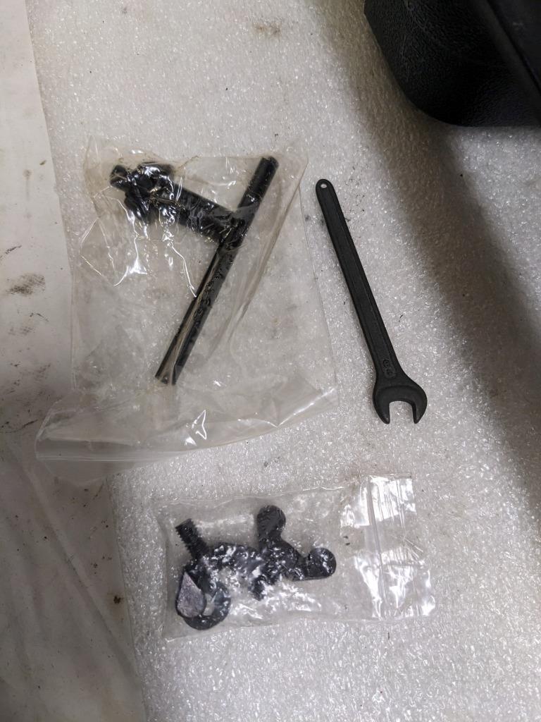 DEWALT DWE1622K MAGNETIC DRILL PRESS 2-SPEED 300-450RPM 4-3/8" NEW #2 BSR35