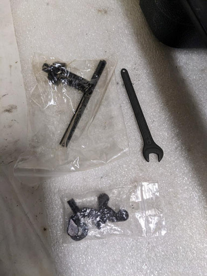 DEWALT DWE1622K MAGNETIC DRILL PRESS 2-SPEED 300-450RPM 4-3/8" NEW #2 BSR35