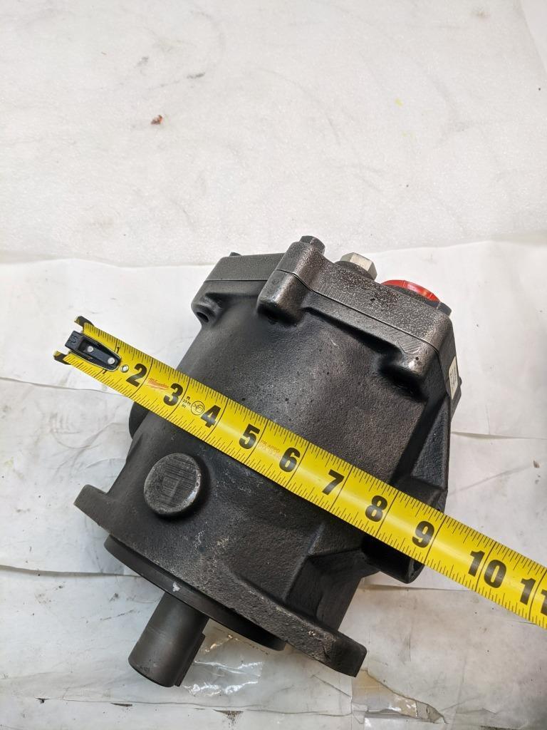 EATON VICKERS HYDRAULIC PISTON PUMP PVB20-FLSFW-20-CM-11 USED H1
