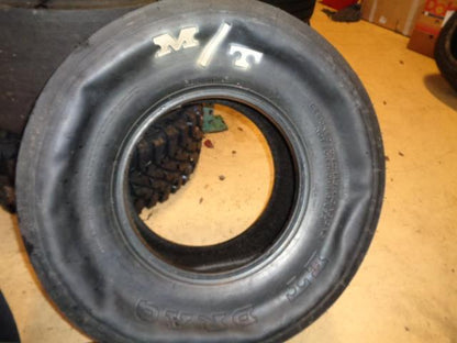 NOS MICKEY THOMPSON ET DRAG 29.5 11.5-15 TIRE 90000000861 BQ4