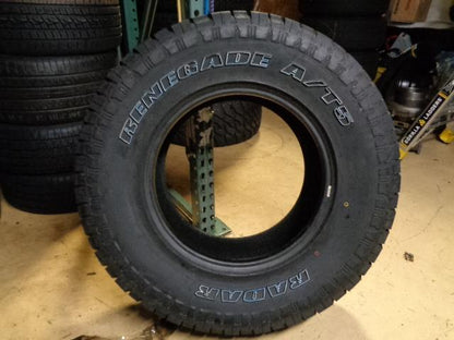 RADAR RENEGADE A/T 5 OWL LT 35 12.50 20 123S LRE 10PLY TIRE RZD0049 BQ4