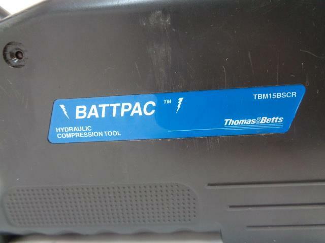 THOMAS & BETTS BATTERY OPERATED HYDRAULIC CRIMPING TOOL W/ 2 BATT. TBM15BSCR SR