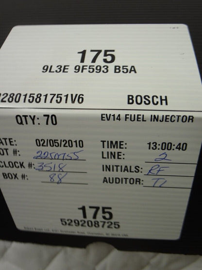 NEW BOSCH 0 280 158 174 FUEL INJECTOR 9L3E-9F593-B5A LINCOLN NAVIGATOR R13