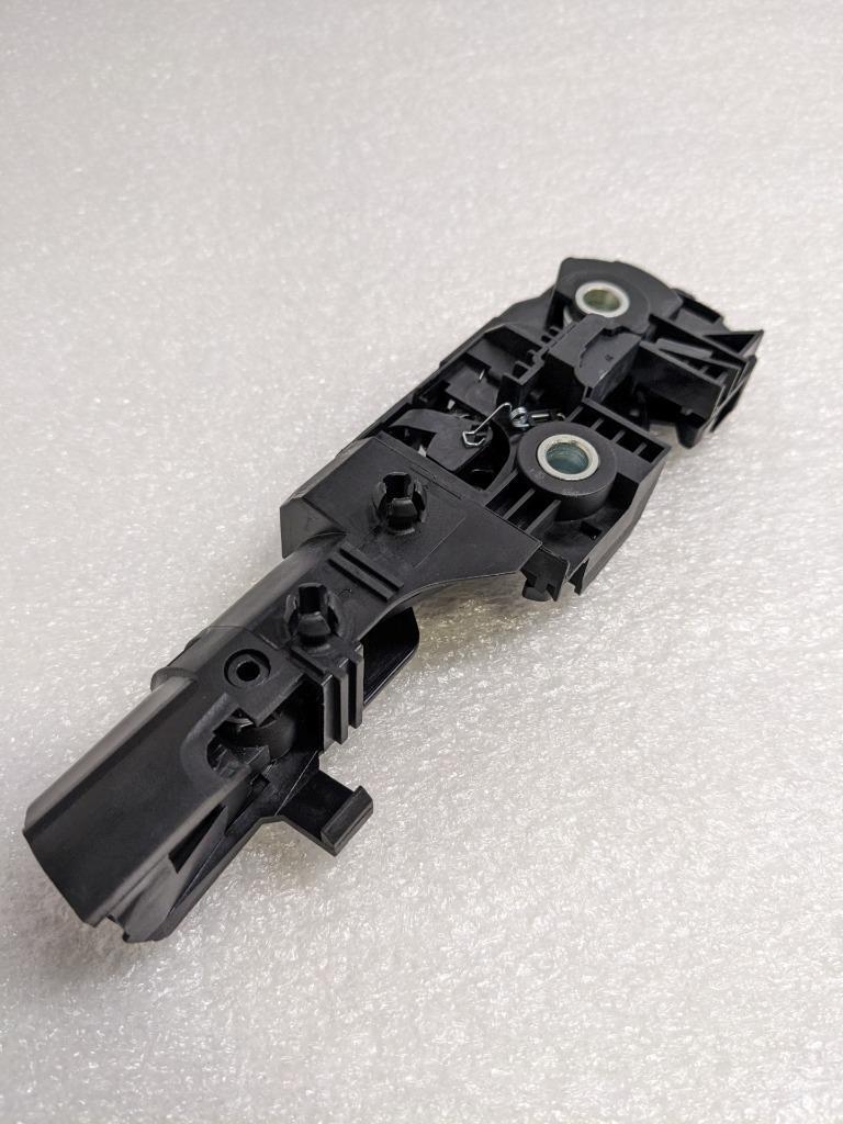 PORSCHE 9P1885113 FOLDING SEAT LATCH LH REAR FOR 2012-2024 911 NEW PGB2TB