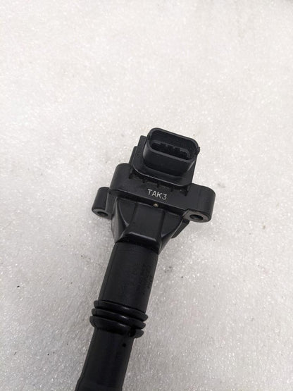 DAMAGED PORSCHE 99660210200 IGNITION COIL 2002-2008 PORSCHE 911 USED R20T6