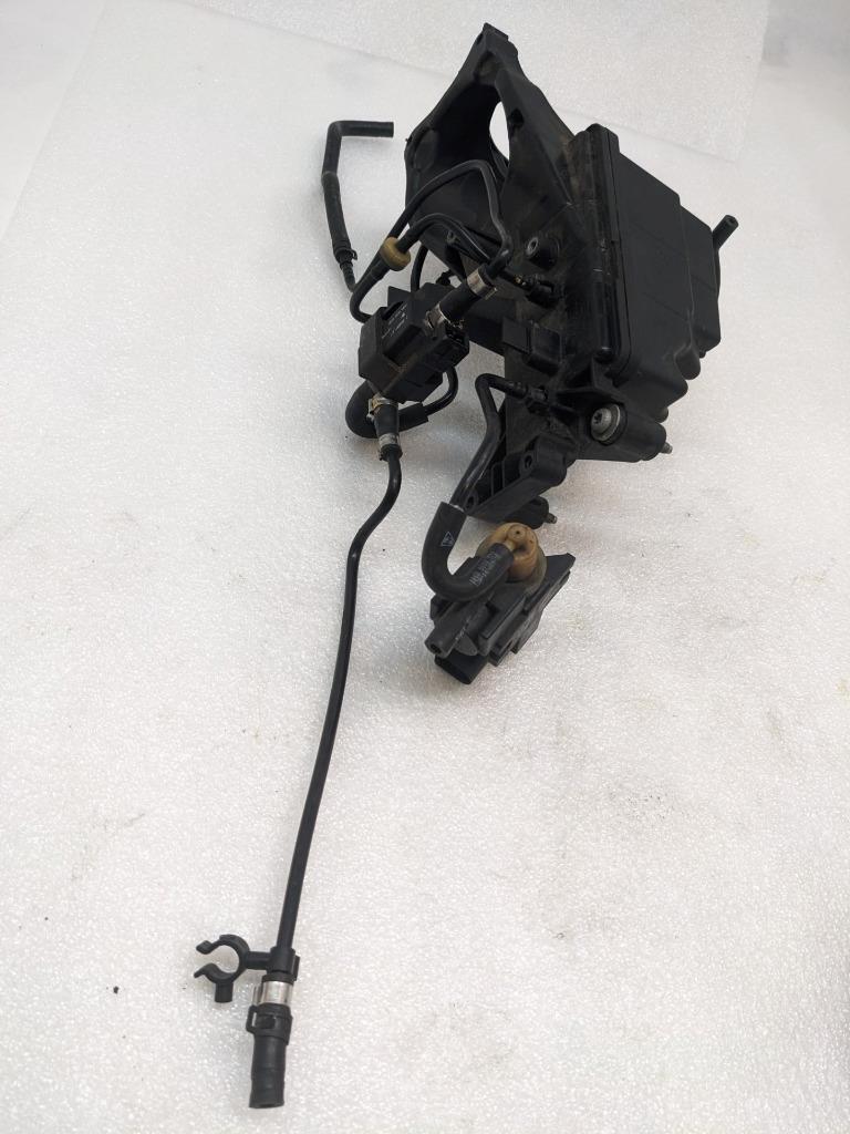 2015-18 PORSCHE PANAMERA VACUUM TANK RESERVOIR 94611013077 USED R22