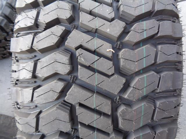 RADAR RENEGADE R/T+ LT 325 50 R22 122Q LRE 10PLY RND0082 SU16