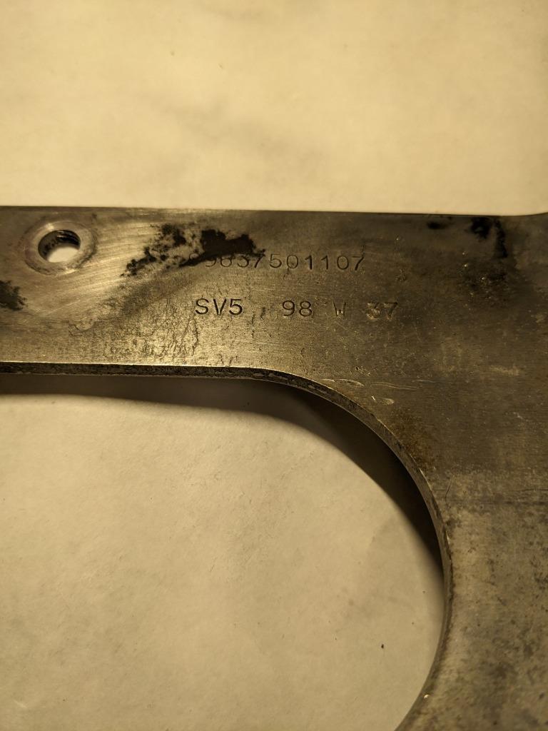 PORSCHE 911 996 98-05 ENGINE CRADLE/CARRIER MOUNT 99637501107 USED 996B.G.L.