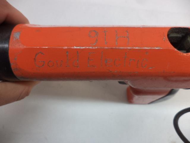 USED RAMSET COBRA SEMI-AUTOMATIC LOW VELOCITY PISTON TYPE FASTENING TOOL R22T8
