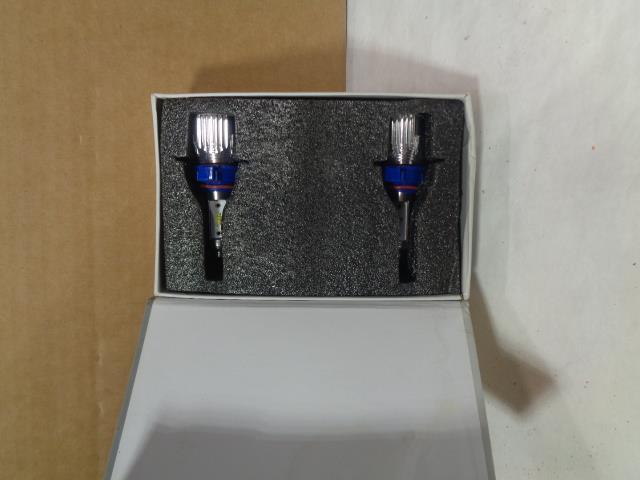 NEW HEADLIGHT EXPERTS FOG LIGHT 5202 LED CONVERSION KIT R17