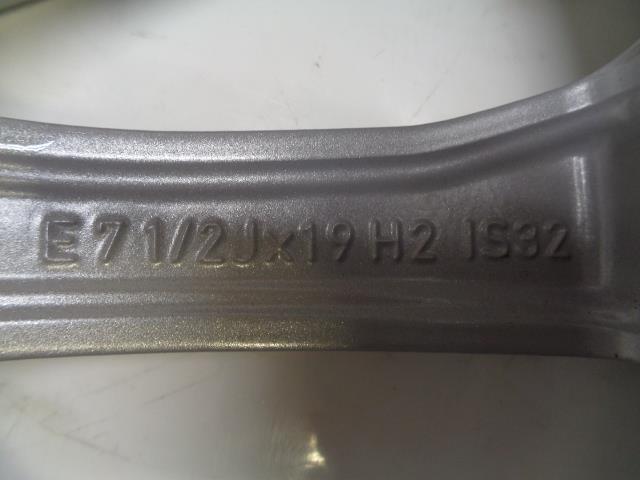 BMW OEM Wheel 2018-19 X3 Style 691 19x7.5 36 11 6 877 325 Silver NEW TAKEOFF WR