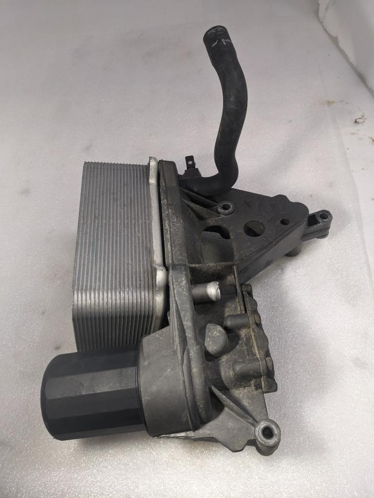 PORSCHE CAYENNE 4.5L V8 ENGINE OIL FILTER HOUSING BRACKET 94810720203 USED R20