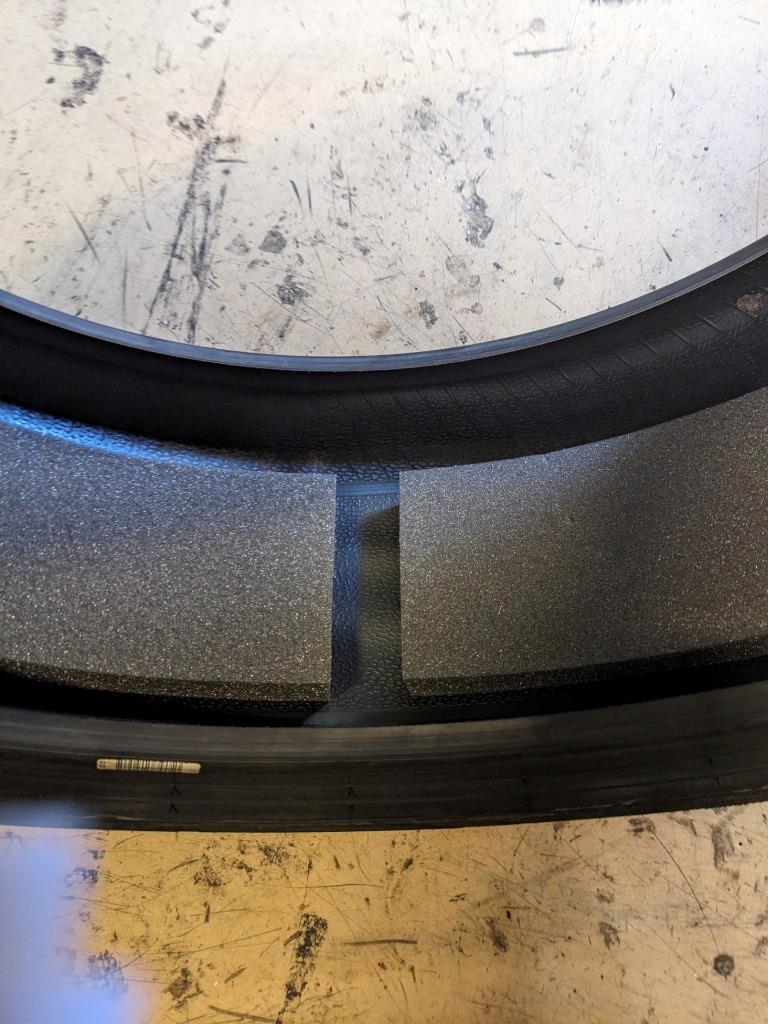 2 PIRELLI P ZERO PZ4 *MOE MERCEDES PNCS SPORT P 255 35 21 95Y XL TIRE 3781300