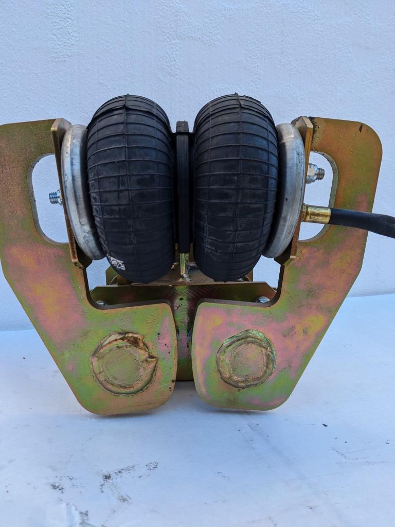 LIPPERT CENERPOINT AIR RIDE SUSPENSION UPGRADE TANDEM AXLE 155967 R6