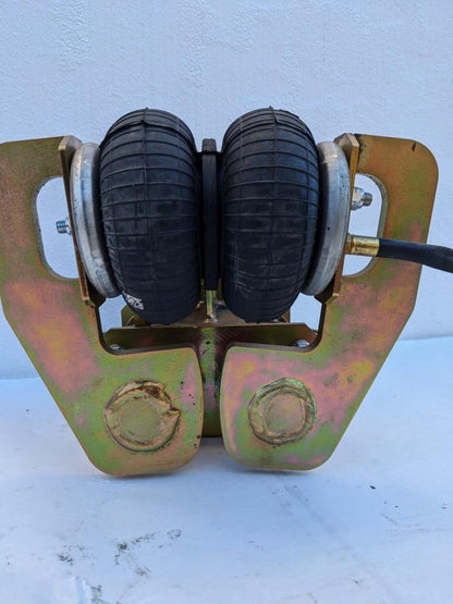 LIPPERT CENERPOINT AIR RIDE SUSPENSION UPGRADE TANDEM AXLE 155967 R6