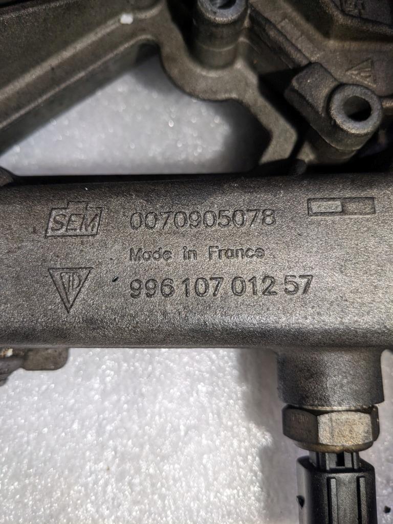 PORSCHE 911 996 ENGINE OIL PUMP HOUSING OEM 99610701257 USED 996BGL