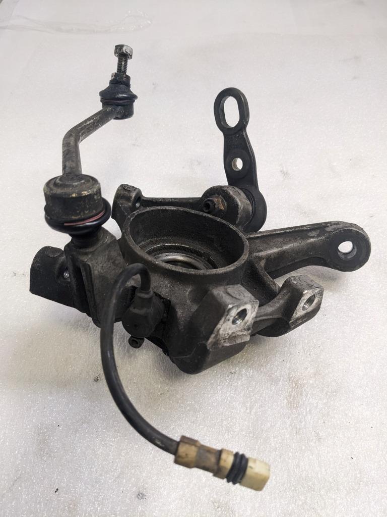 PORSCHE 993 OEM DRIVER SIDE STEERING KNUCKLE 99334165705 USED R20