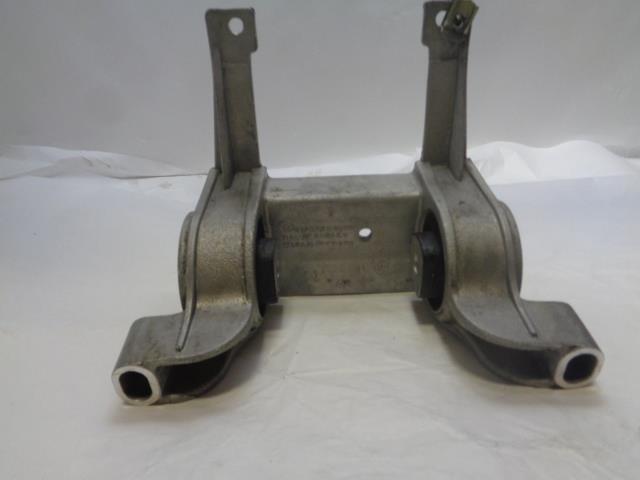 PORSCHE GENUINE FITS 977-375-033-03 TRAMISSION MOUNT R24T3
