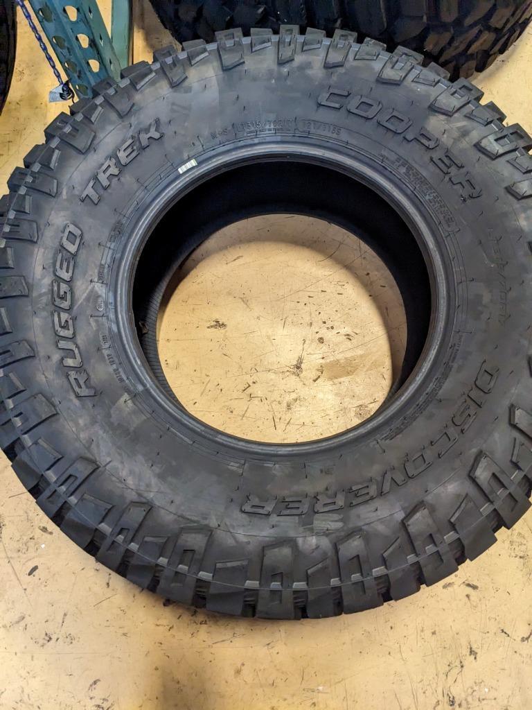 COOPER DISCOVERER RUGGED TREK LT 315 70 17 121/118S LRE 10PLY TIRE 170215007 CQ3