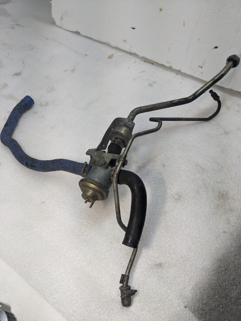 87-95 PORSCHE 911/928 DIVERTER VALVE EGR SYSTEM 91111311501 USED 996GL2T1