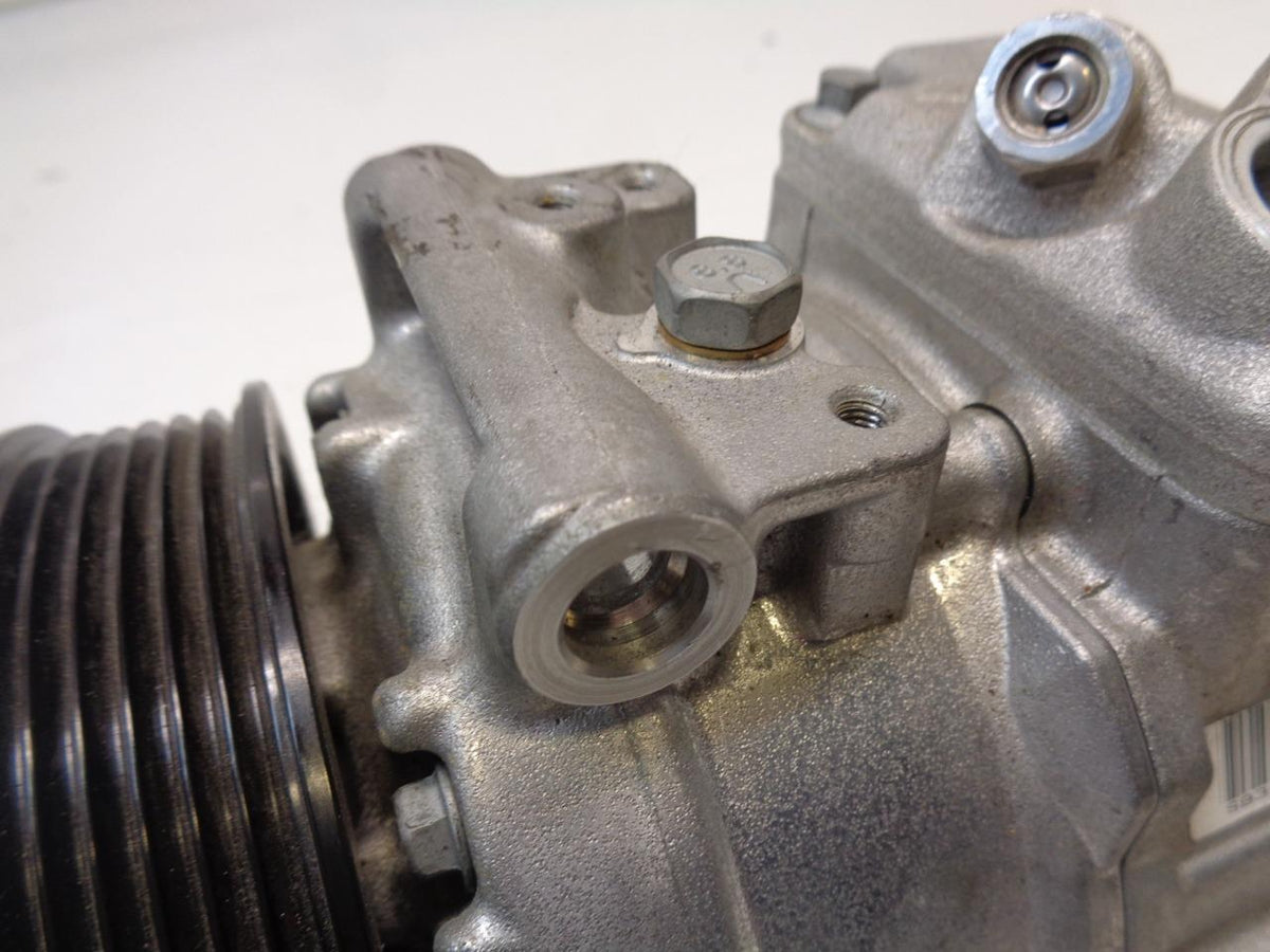 USED DENSO for PORSCHE 9A1 126 011 02 AC COMPRESSOR (SEE DESCRIPTION) R2