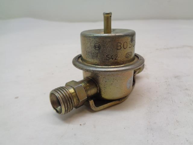 BOSCH FUEL PRESSURE DAMPER FOR PORSCHE 911&928 0 280 161 021 USED R24T3