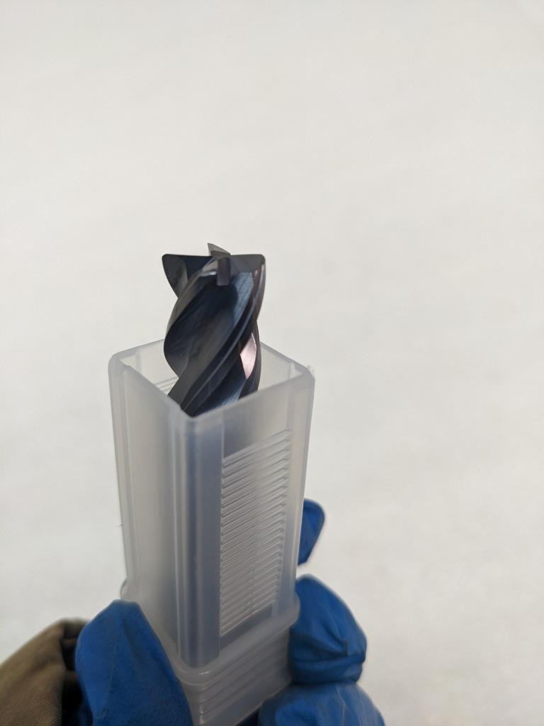 KENNMETAL HARVI 6676406 1/2" X 1/2" X 5/8" X 2 1/2" SOLID CARBIDE ENDMILL  R6TA