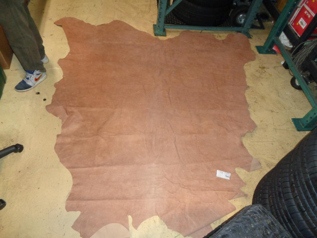 LEATHER HIDE 39.28 SQUARE FEET/3.65 SQUARE METERS TAN NEW N.3 SR