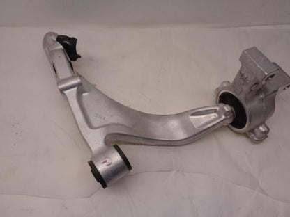 NISSAN FRONT CONTROL ARM LOWER RIGHT ASSY . 54500-1CAOC R16