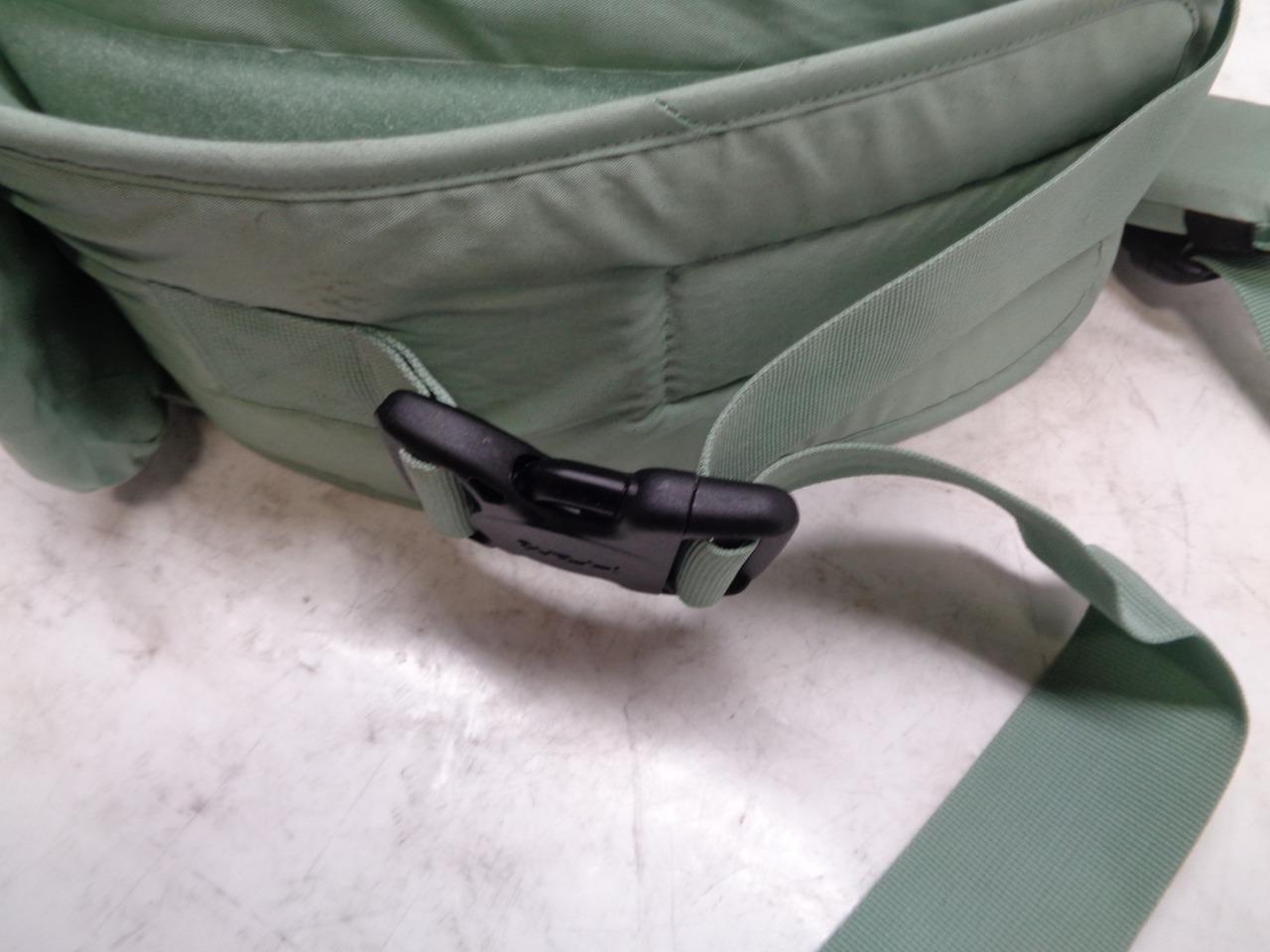 NEW MINT COLORED I-RANG HIPSEAT BABY CARRIER GOLDLEAF SR