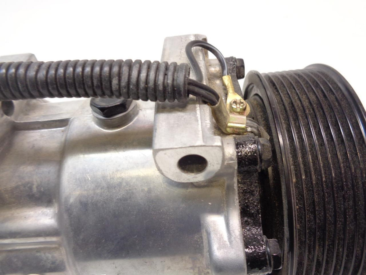 NEW MANEX CORPORATION 0712-0300823 AC COMPRESSOR (UNKNOWN FITMENT) R2