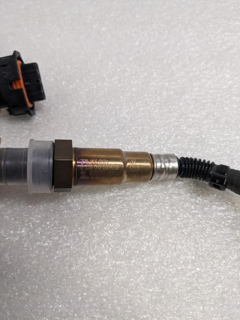 PORSCHE 95860617201 AUTO OXYGEN SENSOR FOR 11-18 CAYENNE S 4.8L V8 NEW PGB2TA