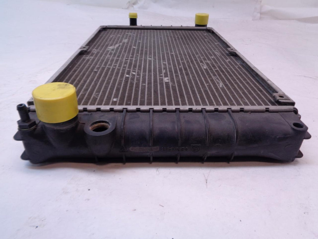 USED GENUINE PORSCHE 944 924 RADIATOR 94410603103 SR