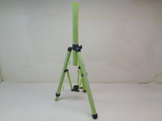 USED TELESCOPING TRIPOD 52" DIAMETER 21.5"L CENTER POST 2" DIA. GREEN R35