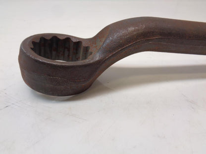 NEW URREA 2626SW OFFSET STRIKING WRENCH 1-3/4" 12 POINT R22T4