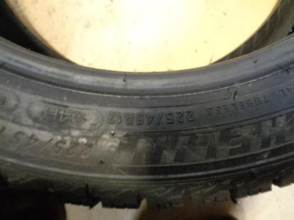 1 MICHELIN X-ICE SNOW P 225 45 17 94H XL 22353 TIRE BQ2