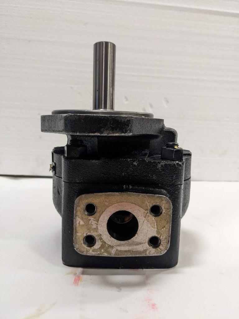 NEW PARKER 7029210075 LIGHT DUTY HYDRAULIC GEAR PUMP BSRG5