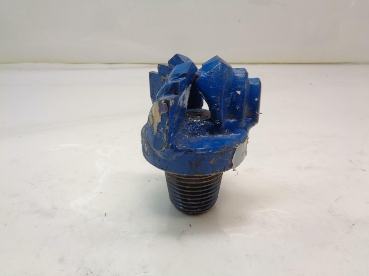 NEW UNBRANDED STEP DRAG BIT FOR COAL MINING BLUE 5" DIAMETER MALE THREAD H2